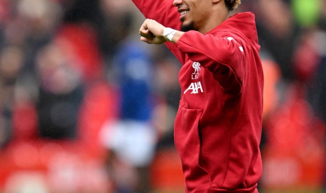 耐人寻味！萨拉赫全面去利物浦化，离队倒计时还是谈判博弈？