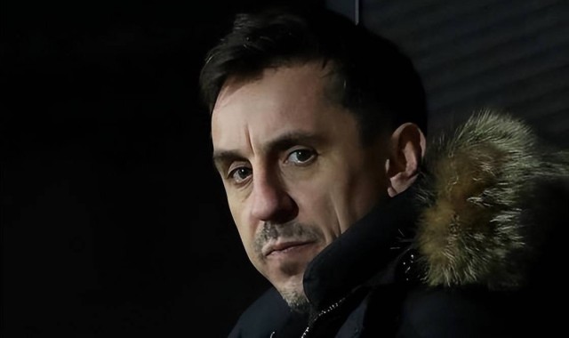 内维尔为曼联开药方：放弃临时方案，今夏力抢图赫尔安切洛蒂