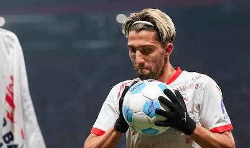 德甲名将坎普尔因家庭变故宣布退役，曾险些加盟国安引关注